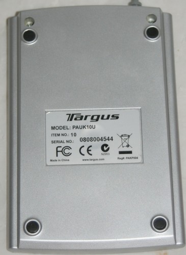 Targus PAUK10U 10 USB Numeric 10-Key Number Keypad with 2-Port USB Hub Silver - Picture 3 of 4