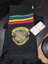 NEW WITH TAG Hogwarts Crest Striped Scarf, Harry Potter, CultureFly Limited