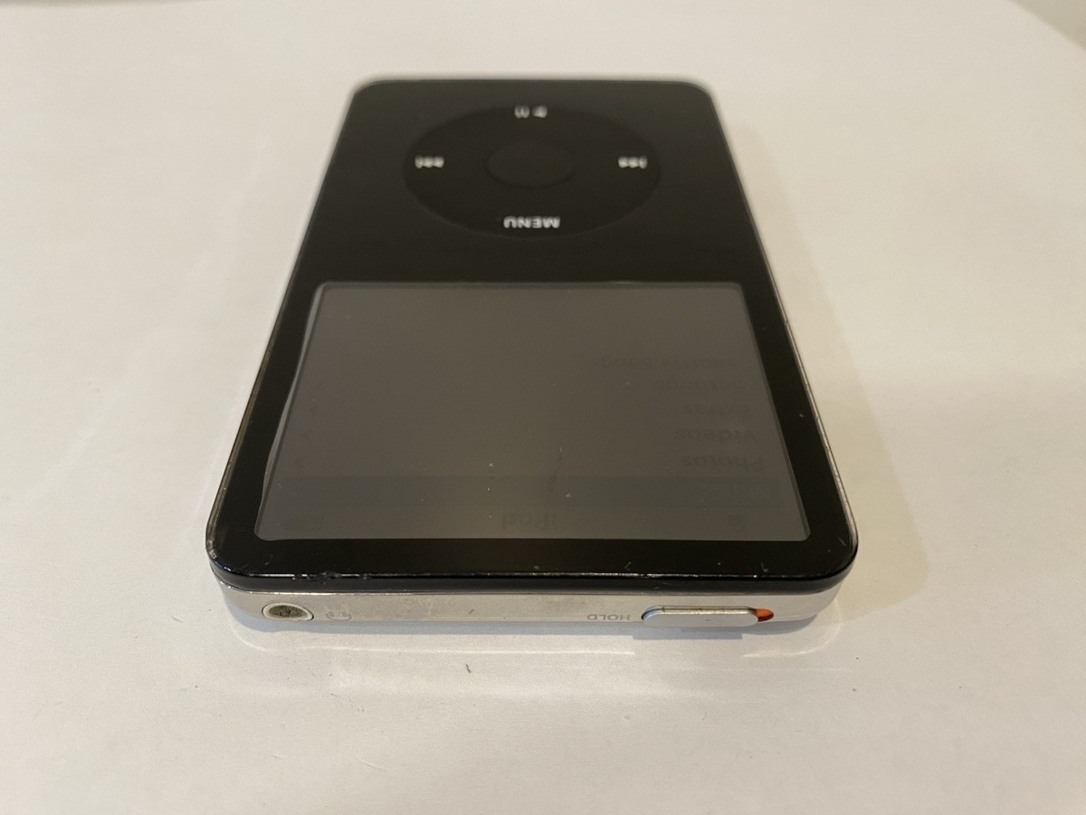 Apple iPod classic 5th Generation 30GB - Black - with New Battery