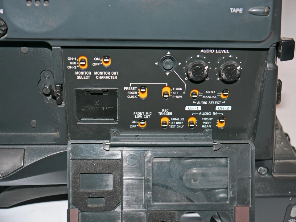 Sony DSR-450WSP DVCAM Camcorder  jh - Bild 4 von 4