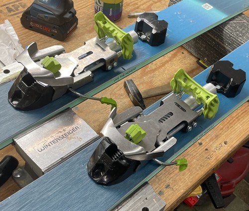 22 designs NTN Telemark Bindings Small
