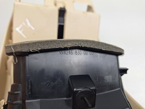 MERCEDES CLA250 CLA W117 2015 HALTER A1766801050 ASHTRAY CENTER KONSOLE - 第 13/13 張圖片