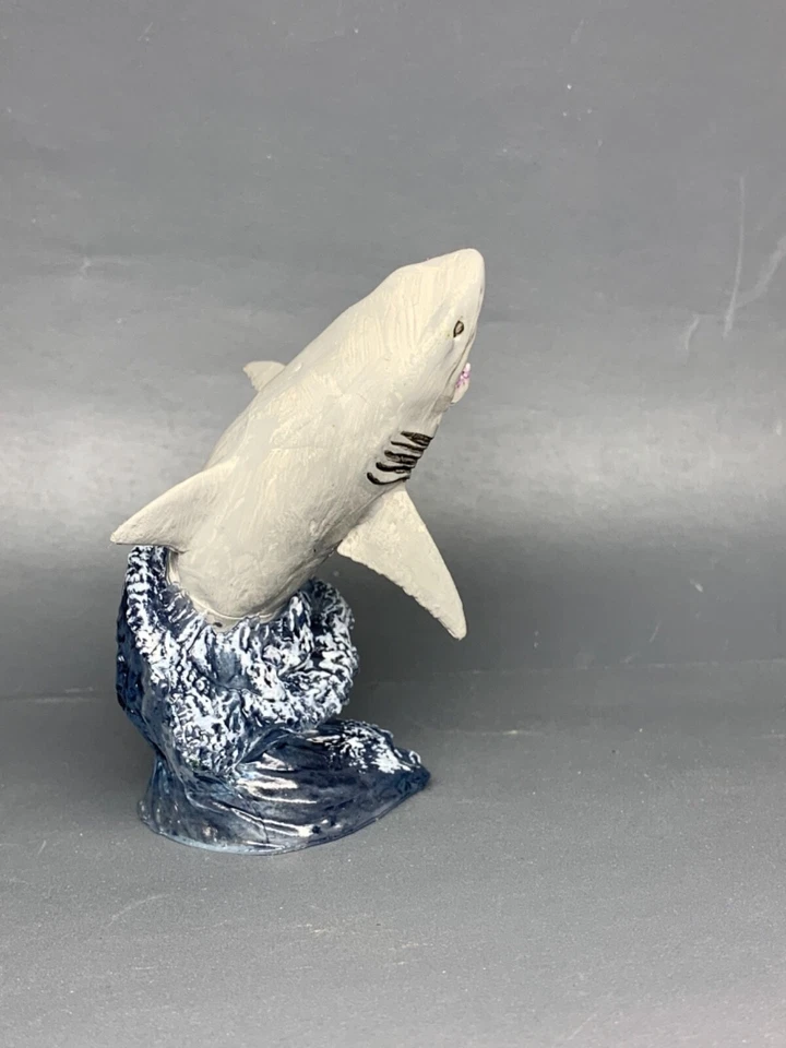 D&D Gran Tiburón Blanco (pintado) Foto 2 de 4