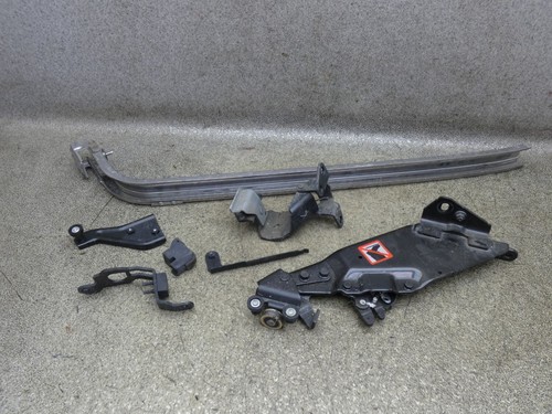 Scharnier Schiebetür hinten rechts Führungsschiene Mazda 5 CW 11.1796.102