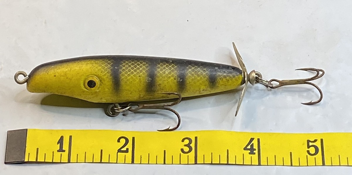 extendable mesh fish net PLUSINNO FN1 Square Floating Landing – Plusinno Size:155g color-new-adult-trout Eagle Claw 570-4 Classic allowing anglers to reach