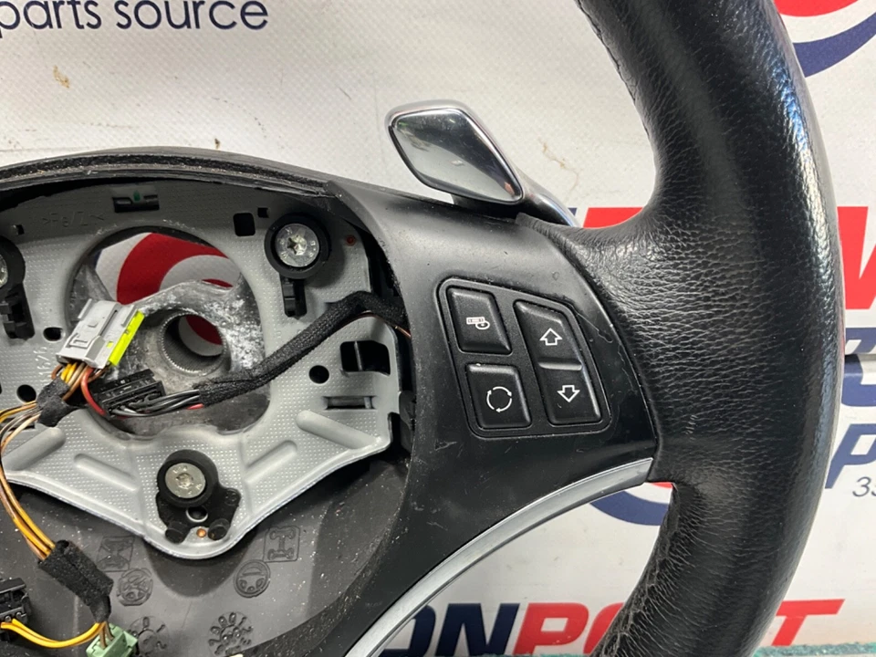 BMW E92 335i 2009 volante deportivo con interruptores de paletas de cambio OEM 21BA4FA Foto 4 de 4