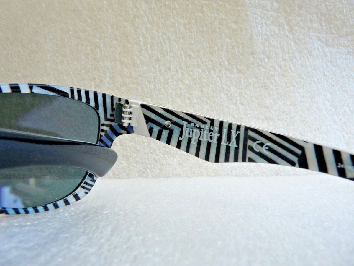 Oakley Jupiter LX Sunglasses Shaun White Black Positive Red Oakley Jupiter LX Sunglasses Shaun White Black Positive Red