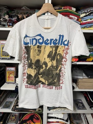 Vintage 1991 Cinderella Heartbreak Station Grey Tour T-Shirt Size