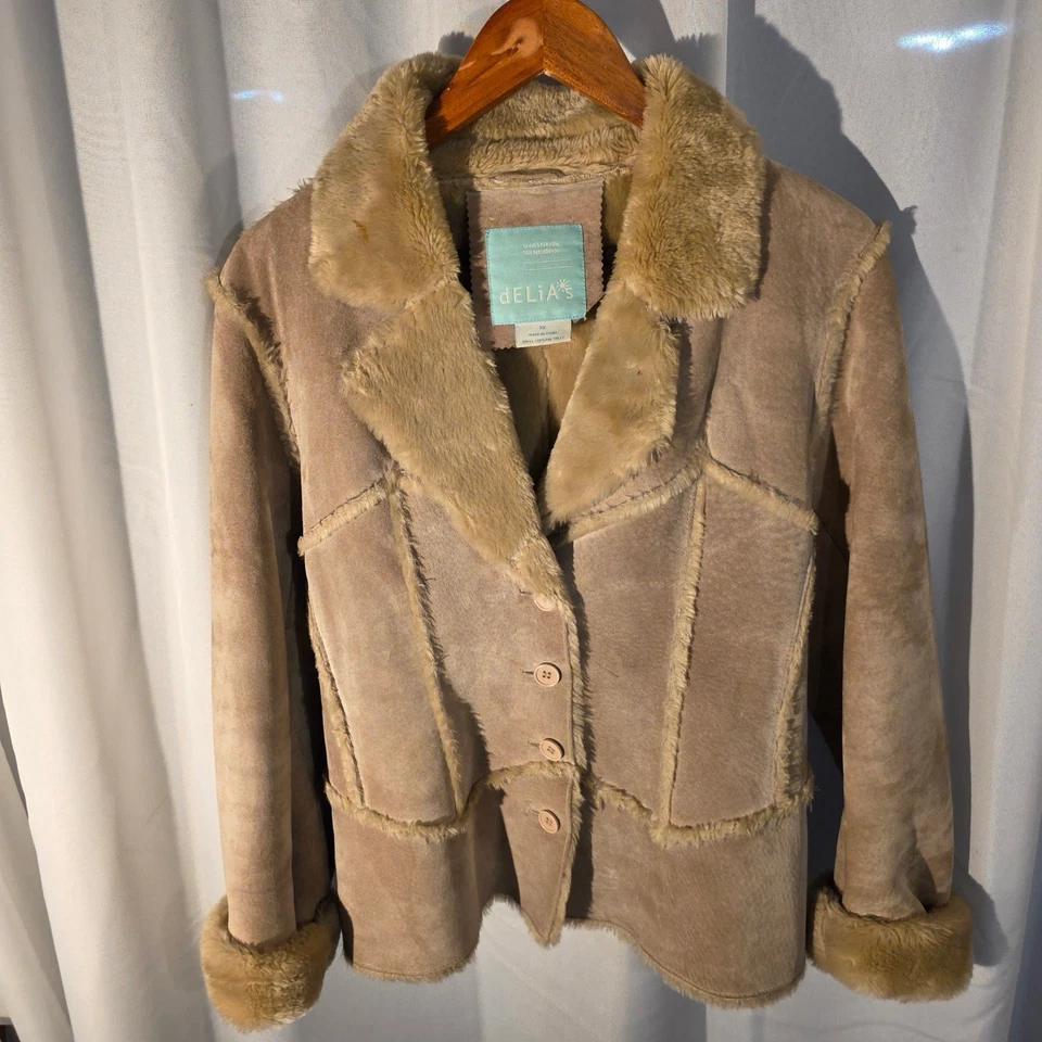 90’s Delia’s Jacket 100% Pig Split Tan Size XL (runs smaller, more like L) - Image 2 of 4