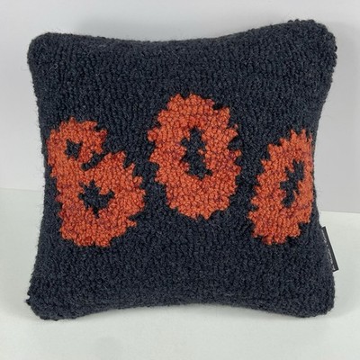 BOO 13  Pillow Laura Megroz Hand Hooked Wool Chandler 4 Corners Halloween