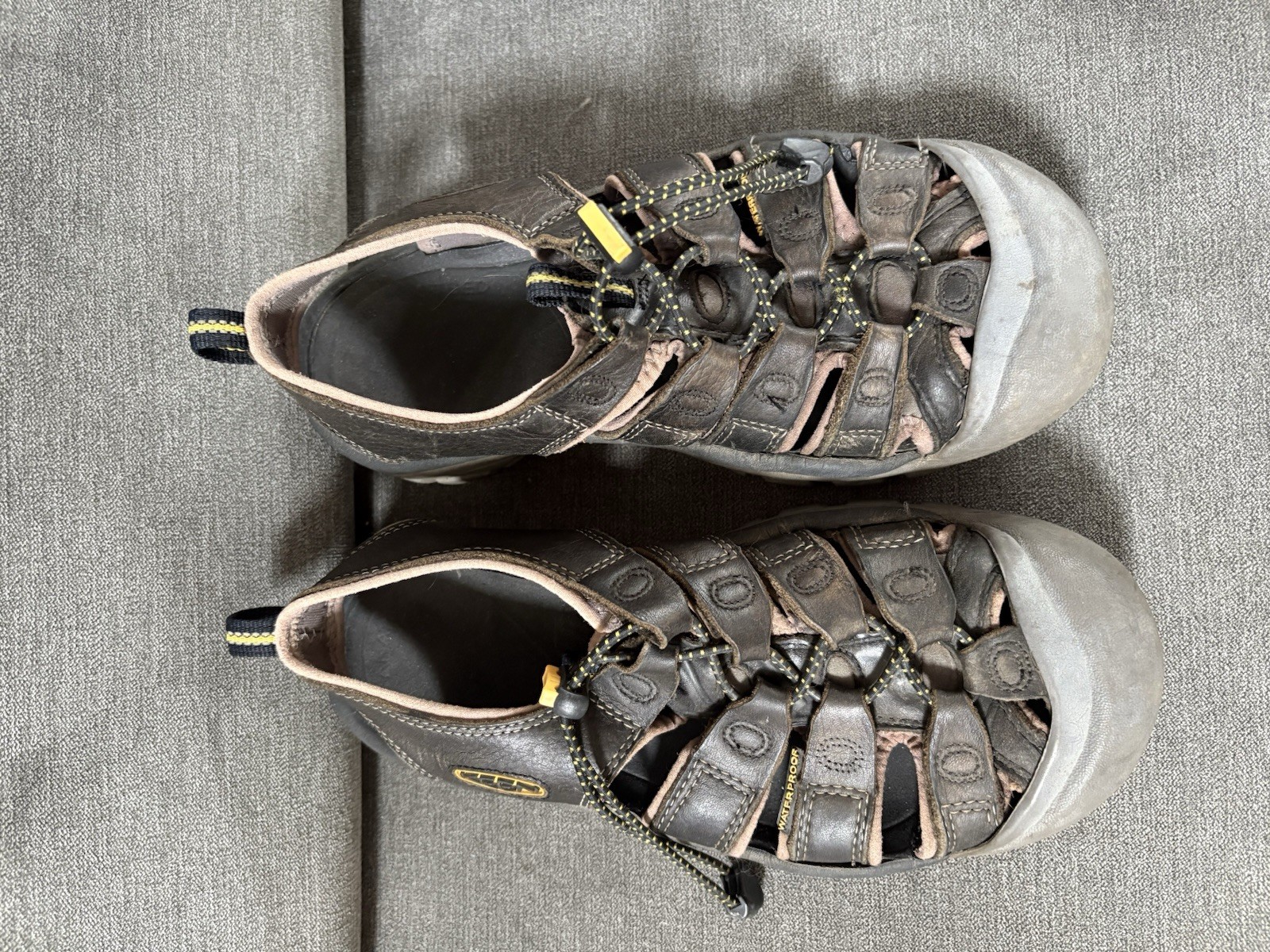 SANDALI KEEN NEWPORT IN PELLE NABUK MARRONE TAGLIA 7 5 US donna