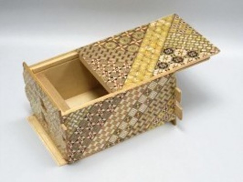 Caja rompecabezas Hakone Yosegi 54+1 pasos truco secreto japonés incrustaciones madera Japón - Imagen 2 de 5