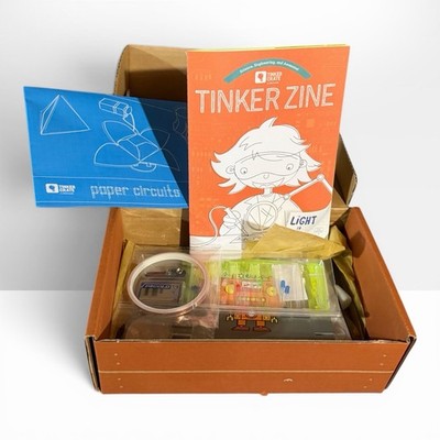 Kiwico Tinker Crate Science Kit with Supplies Paper Circuits