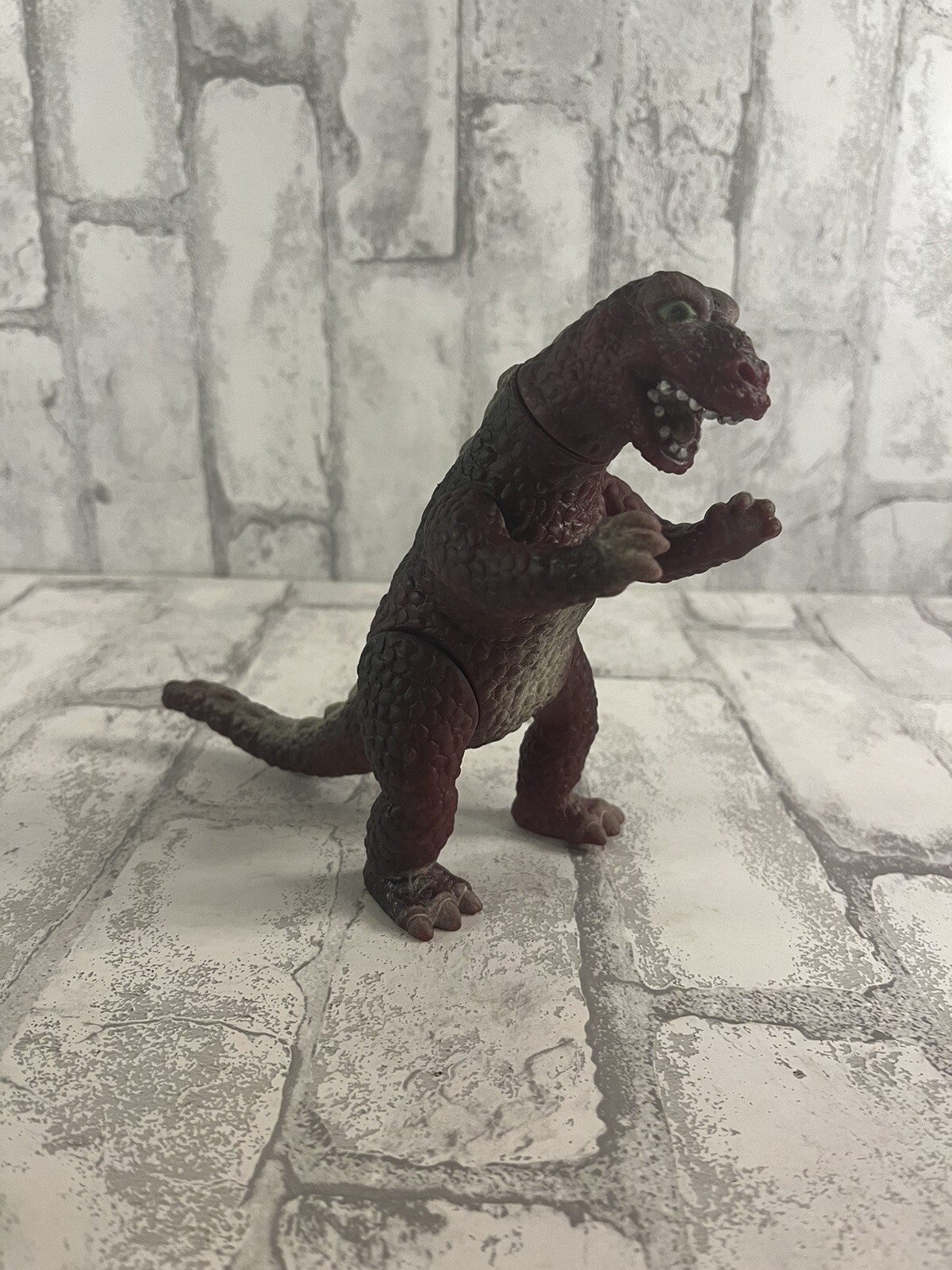 Vintage 1987 Soma Kaiju Red Godzilla Dinosaur Monster Action Figure EUC
