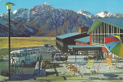 19255 - Postkarte zeigt Glencoe Motor Inn, Mount Cook Nationalpark