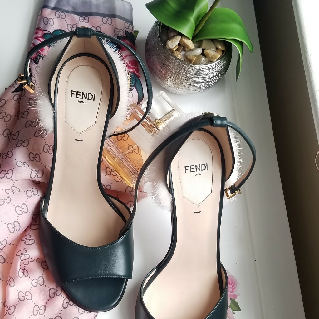 Brand New Rare Fendi Womens Mink Fur Trim Leather Pumps Green Size 38 (7.5US) image 6