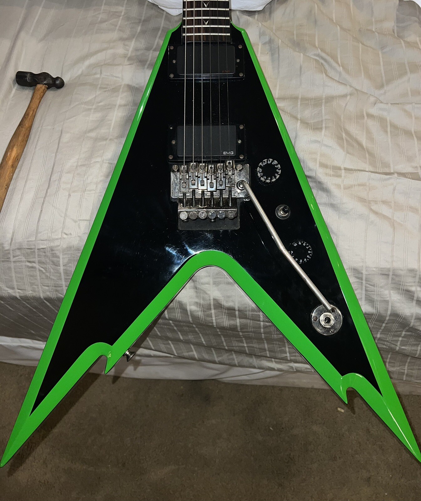 Vintage Dean Dime Razorback Electric Guitar USA Falak Tayyeb Platinum