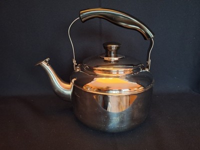 VTG Knapp Monarch Tea Pot Kettle Stainless Steel Vermont Country Store 2 Liter