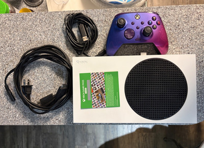 Microsoft Xbox Series S 512GB Console Gaming System White w/ wired controller 