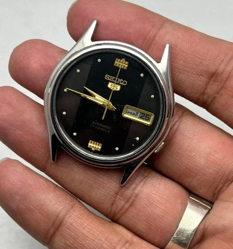 Vintage Seiko 5 Automatic 17 Jewels Head Japan Made 7009-3101 Spare/Repair (B33)