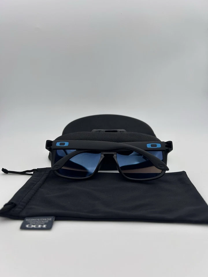 Gafas de sol polarizadas Oakley Holbrook en azul - ENVÍO GRATUITO Foto 2 de 2