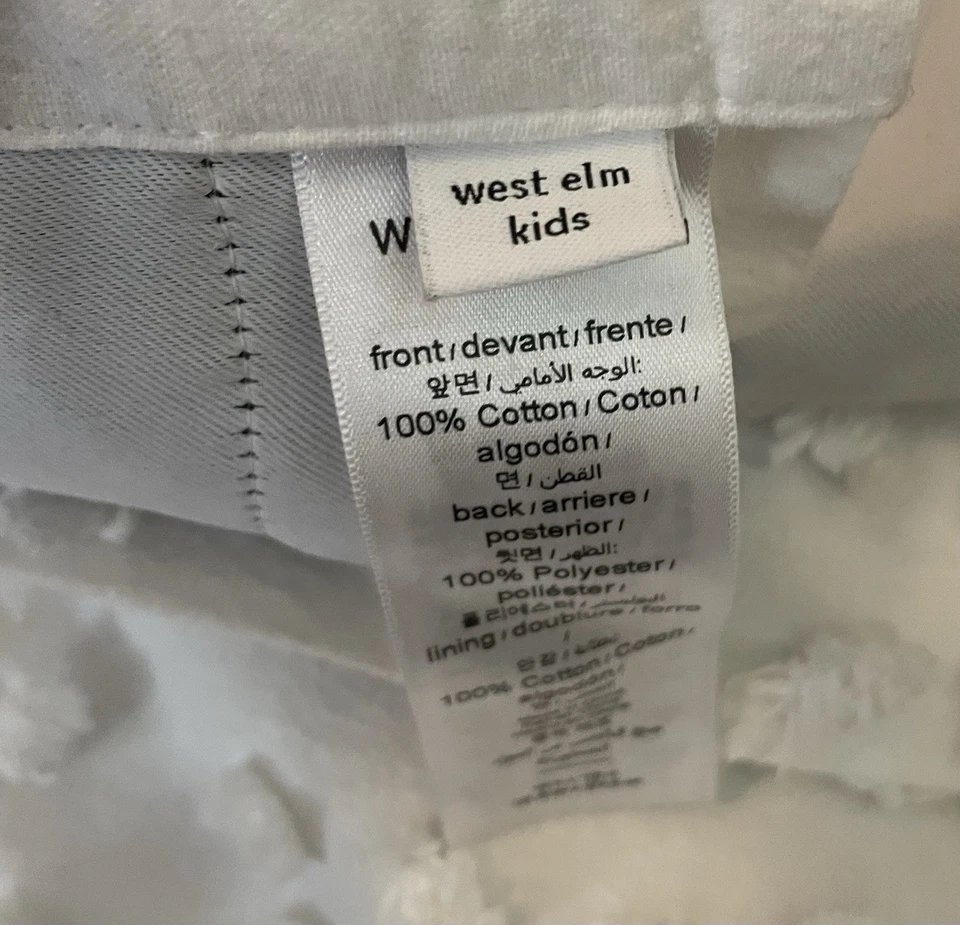 Шторы затемняющие West Elm Kids Candlewick 48x108 белые 2 панели помпон помпон детская комната - Изображение 4 из 4