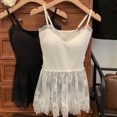 Stylische Spitzenweste mit V-Ausschnitt für Damen Lagenlook für Frühlings- und Sommerlooks