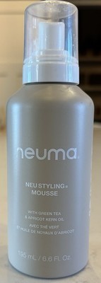 Neuma Neu Styling Mousse Green Tea Apricot Kern Oil Volume 6.6oz/195mL