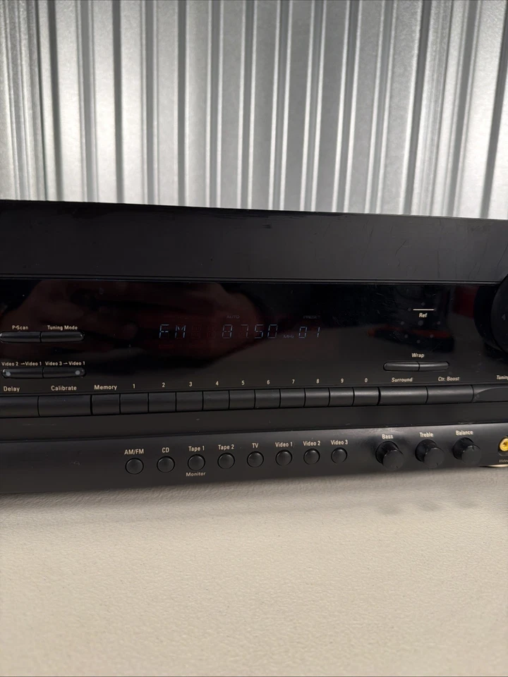 Harman Kardon AVR40 5.1Ch A/V Dolby 375W Stereo Receiver No Remote - Works! - Image 3 of 4