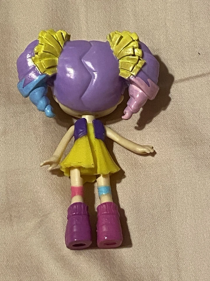 Figura Muñeca Shopkins Happy Places Arco Iris Kate Lil Shoppie Foto 2 de 2