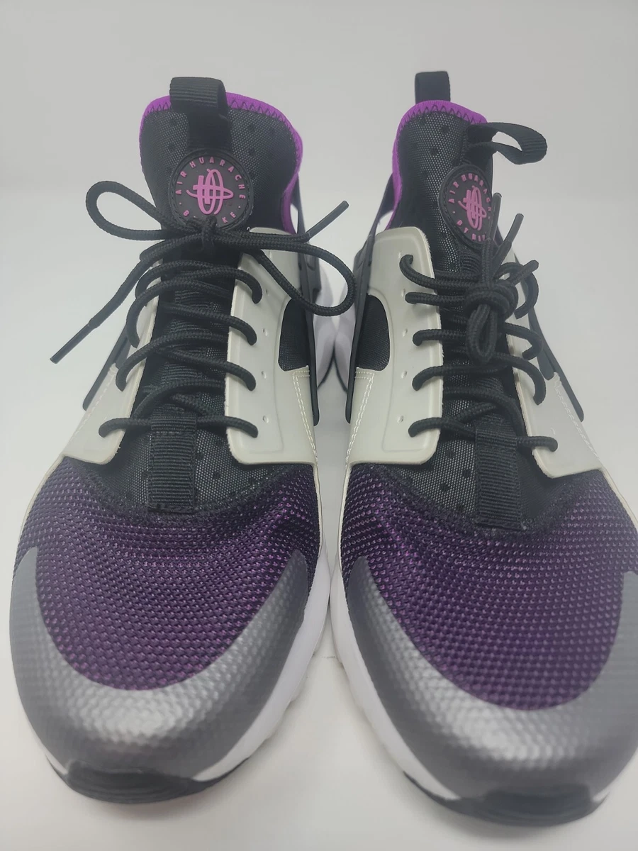 Nike Running Shoes Men s 11 Air Huarache Run Ultra Heritage Hyper