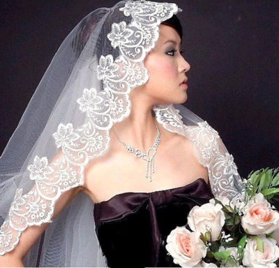 333vs 1.5m Bridal WhiteTulle Floral Embroidered Edge Wedding Veil