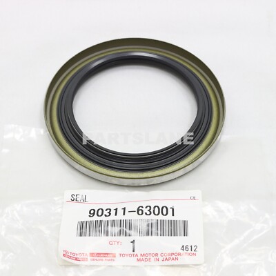 90311-63001 Toyota OEM Genuine SEAL, OIL (FOR REAR AXLE SHAFT), RH