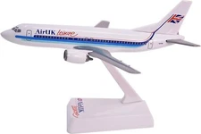 Flight Miniatures AirUK Leisure Boeing 737-400 Desk Top 1/185 Jet Model Airplane