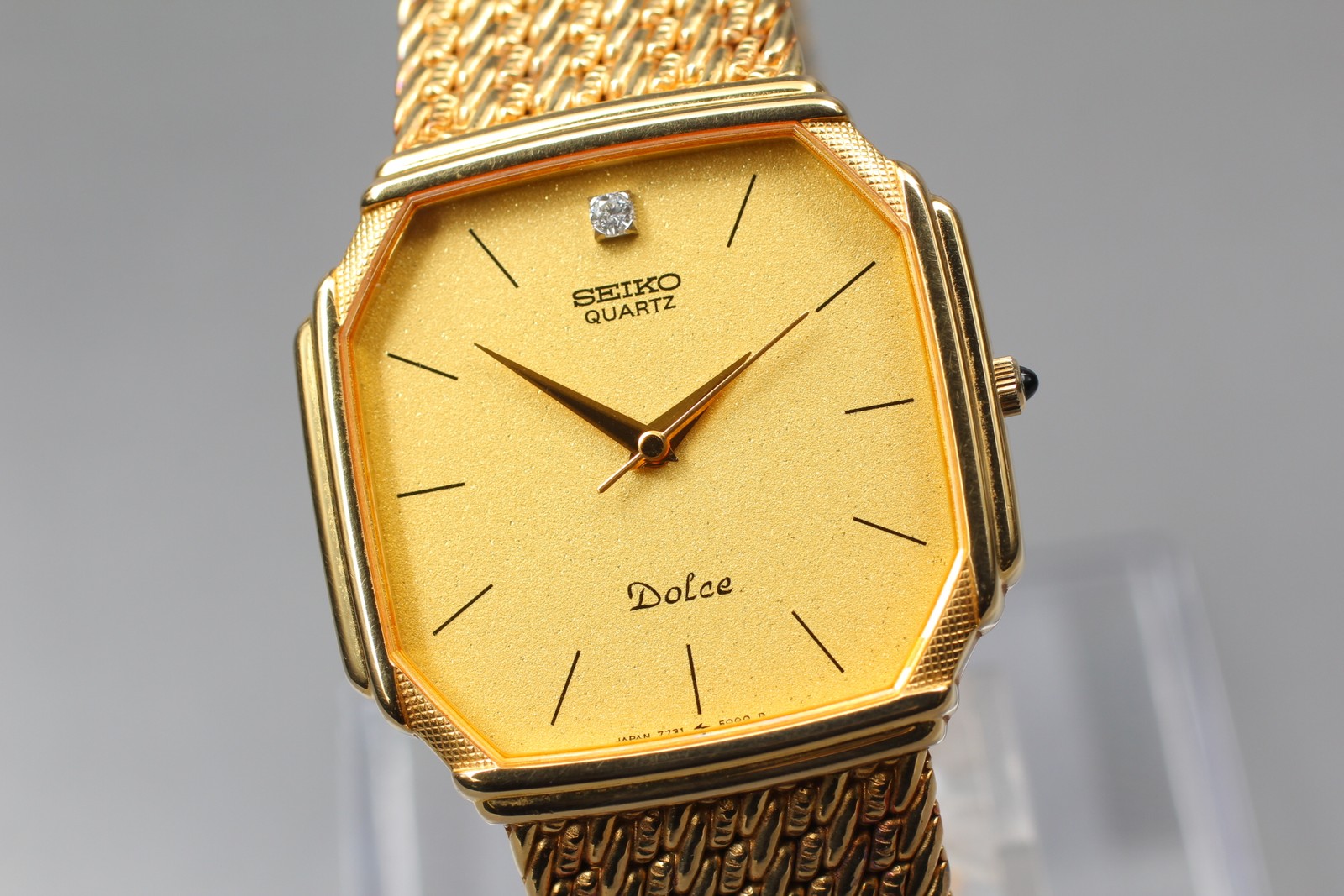 SEIKO 7731-5000 Vintage Mens [Near 1984 Diamond Dolce MINT] Watch Gold Quartz - vintagewatches.pk