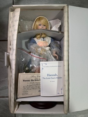 Lenox Hannah Little Dutch Maiden Porcelain Figurine Signed, Boxed 1997 12''