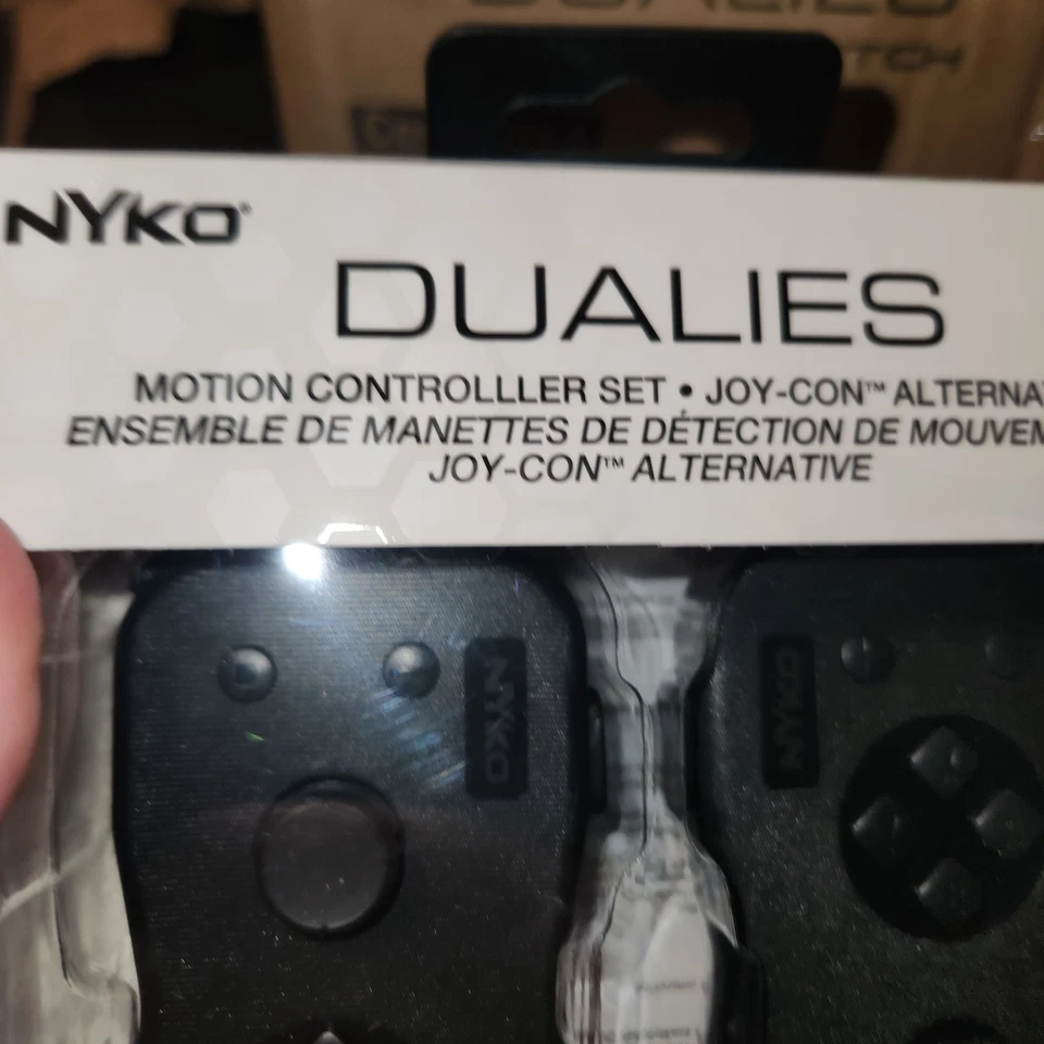 NEW 2- Pack Nyko Dualies Motion Controllers for Nintendo Switch - Black - Image 4 of 4