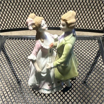 Hand Painted Porcelain Romantic Dancing Couple Figurine, Multicolor Glossy 3D