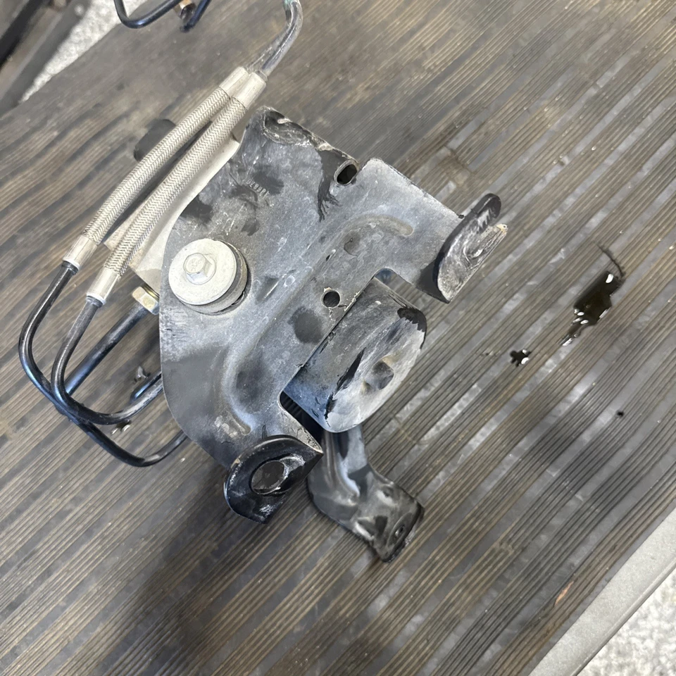 Ford F250 F350 2005-2007 6,0 L Power Stroke ABS módulo de bomba 5C34-2C346-AJ OEM Foto 4 de 4