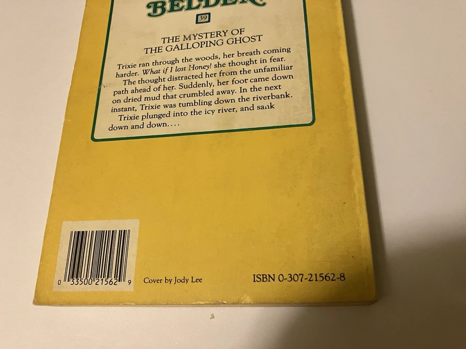 TRIXIE BELDEN BOOK #39 PB THE MYSTERY OF THE GALLOPING GHOST BY KATHRYN KENNY - Image 4 of 4