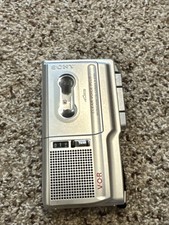 Sony M-670V Microcassette Voice Recorder - Silver. READ