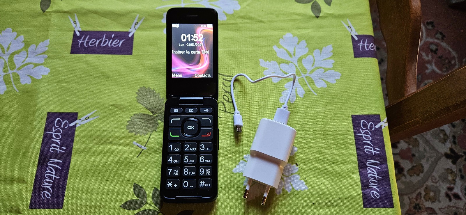Téléphone discret anti-espionnage sans internet ni tracker de localisation
