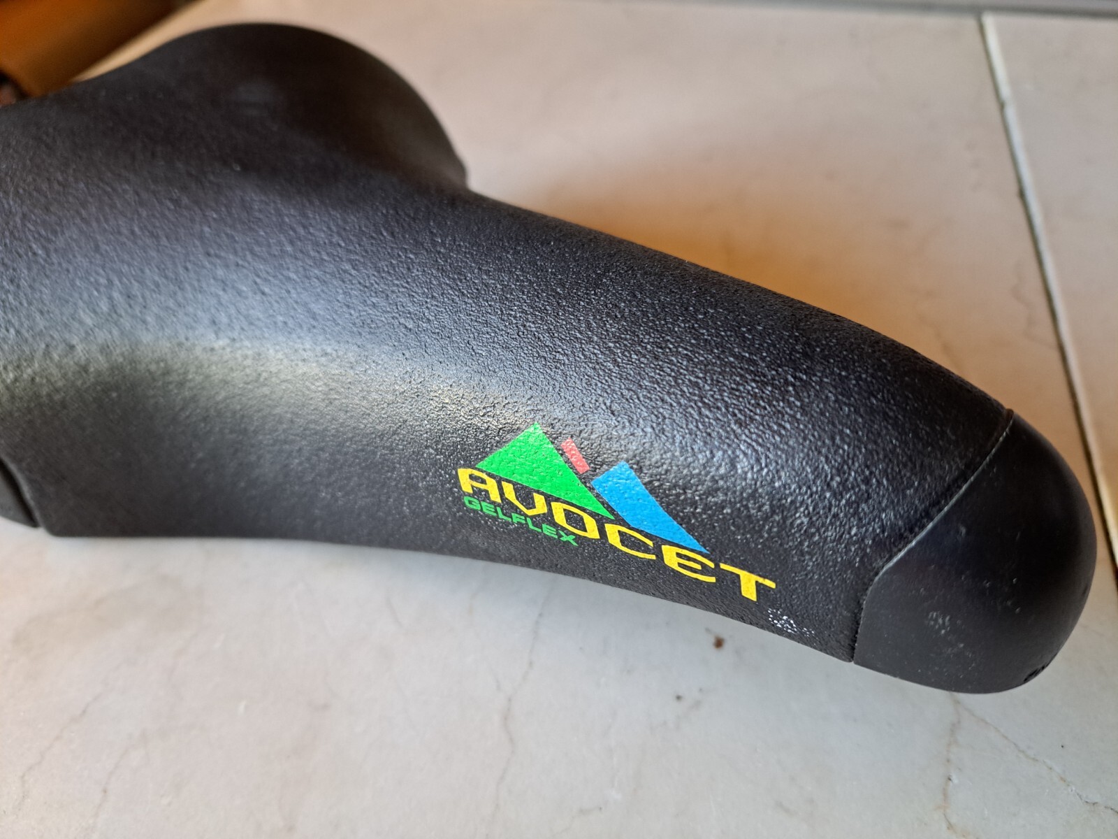 VINTAGE AVOCET GELFLEX MOUNTAIN M30 BICYCLE SEAT SADDLE BLACK eBay