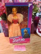 NEW! GORGEOUS 1985 DREAM GLOW BARBIE!
