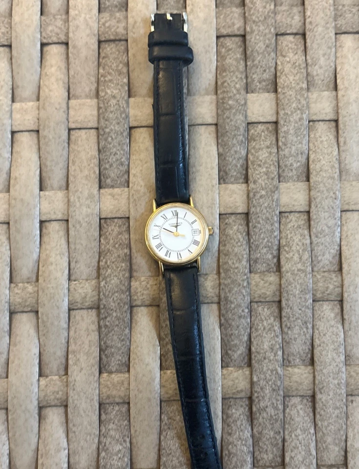 Longines Présence White Gold Women's Watch - L4.1**.* - image 2 of 2