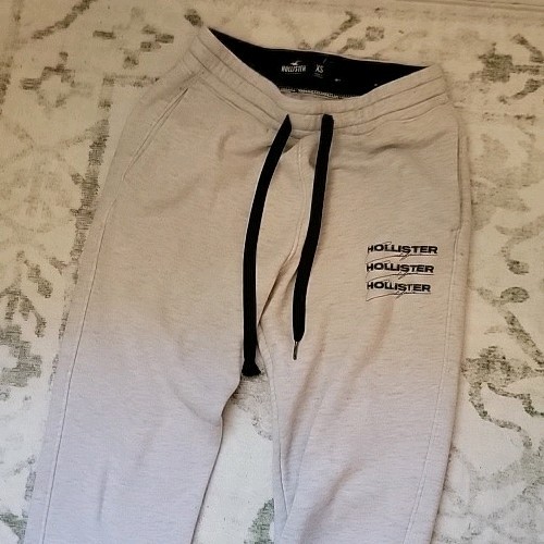 Hollister Gray Sweatpants Must Have Collection  Size XS joggers athletic Y2K