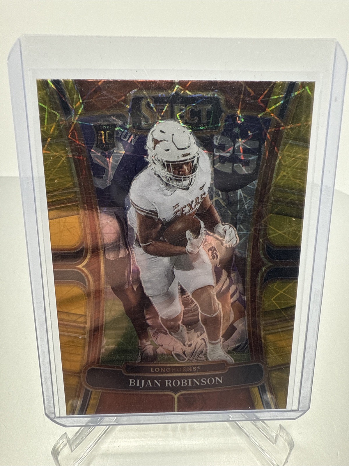 2023 Panini Select Draft Picks - Bijan Robinson #9 Gold Lazer Prizm (RC)