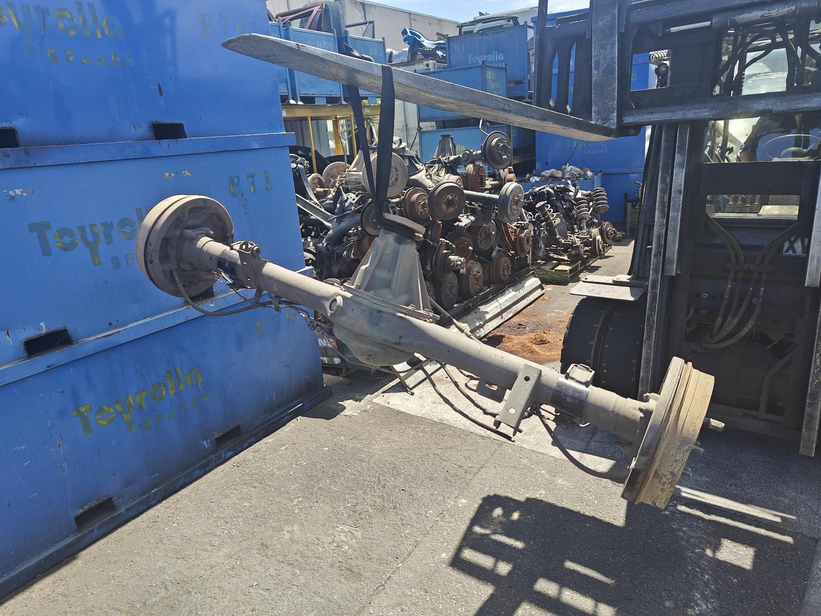 Mazda BT50 Rear Differential Assembly 3.2 Turbo DIesel 2WD UP-UR 10/11-06/20 - thumbnail 2