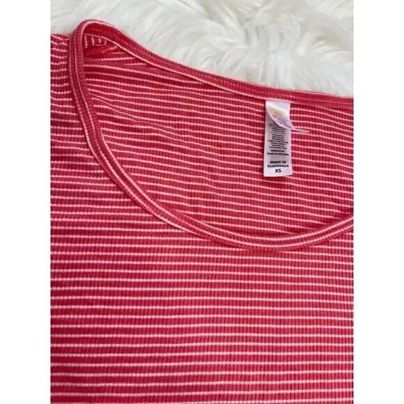 Camiseta para mujer LuLaRoe talla XS manga corta cuello redondo rayas blancas Foto 4 de 4