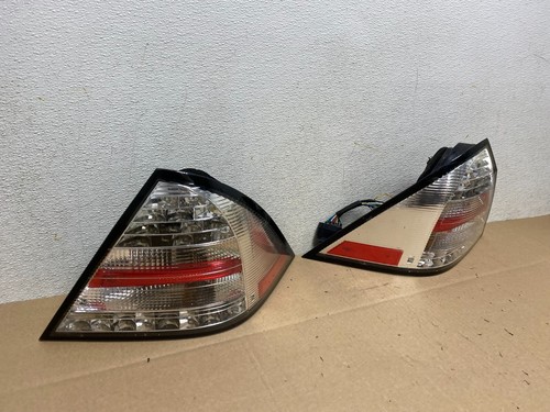 2005 to 2007 C230 C240 C280 C320 C350 C55 AMG LED Tail Lights J8419 - Picture 3 of 10